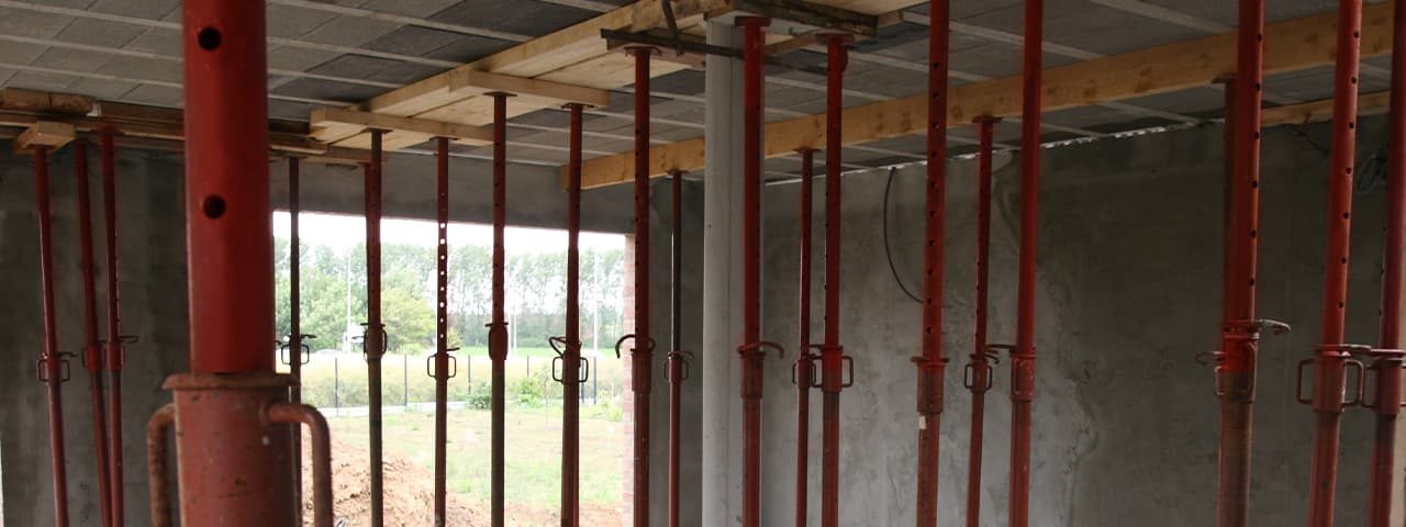 Prumos para construção: como escolher a solução ideal?